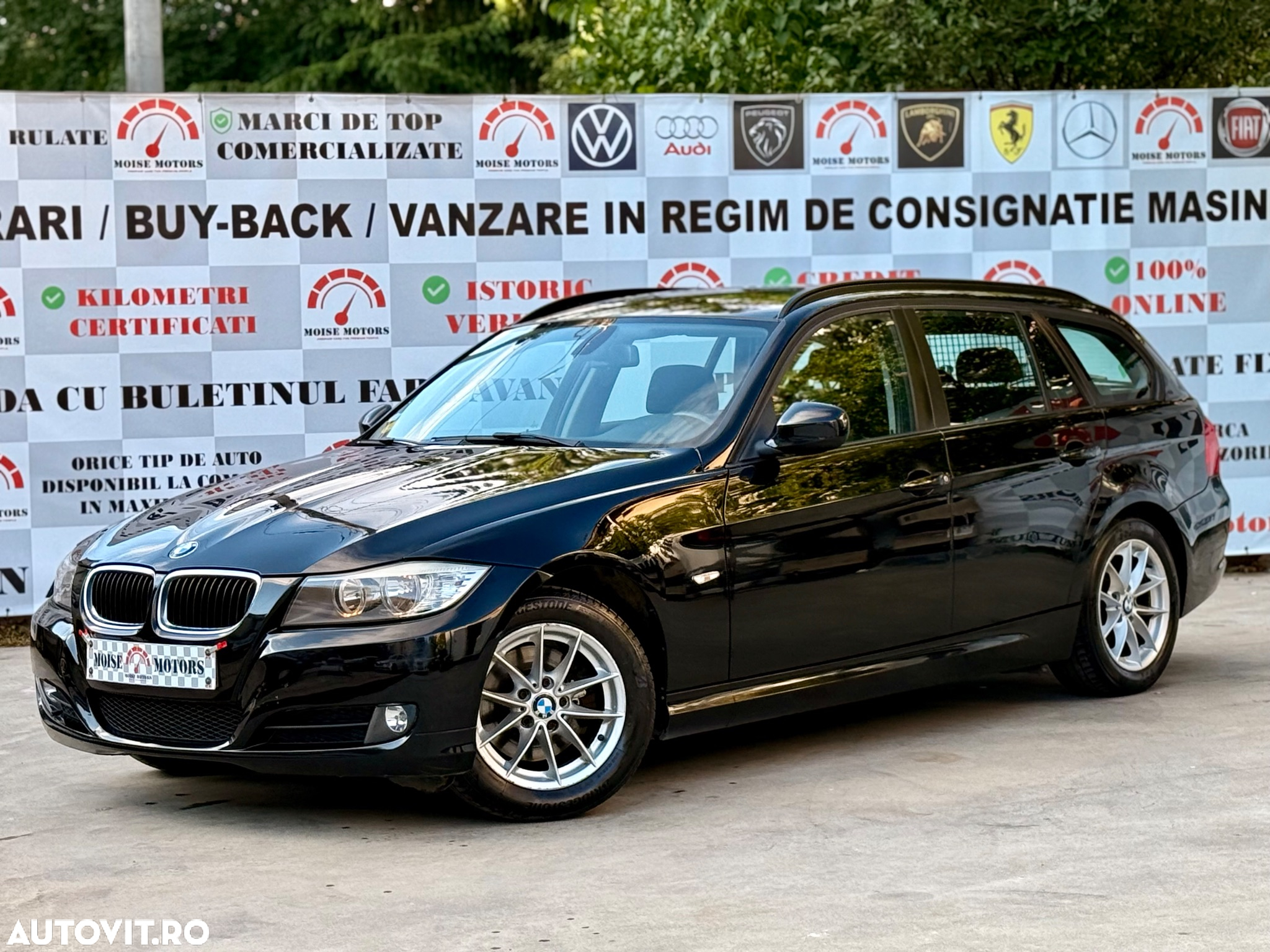 BMW Seria 3 318d DPF Touring Edition Exclusive - 2