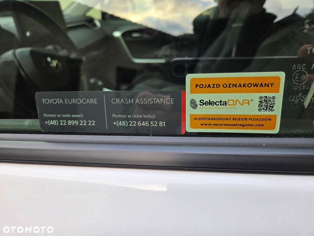 Toyota RAV4 - 10