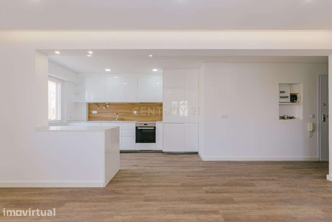 Apartamento T2 novo em Sacavém - Grande imagem: 3/16