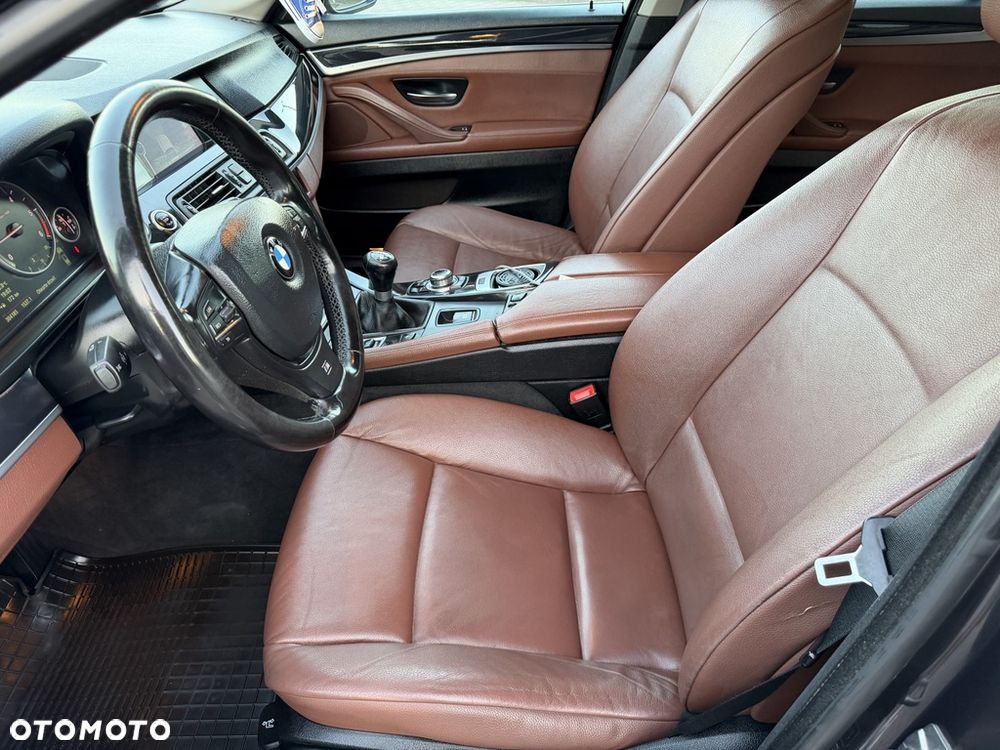 BMW Seria 5 520d Modern Line - 4