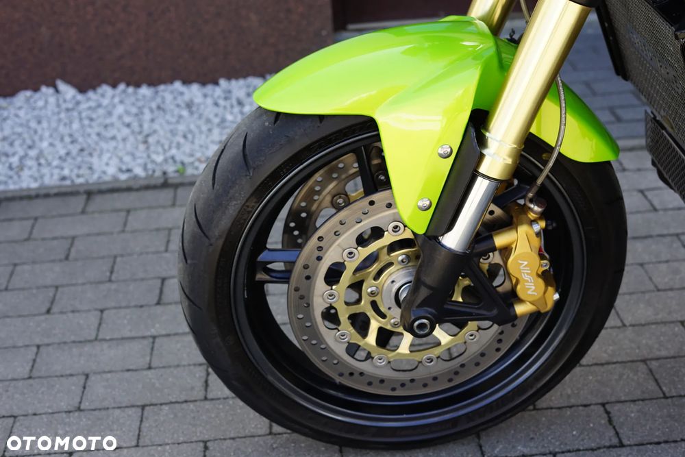 Triumph Speed Triple - 31