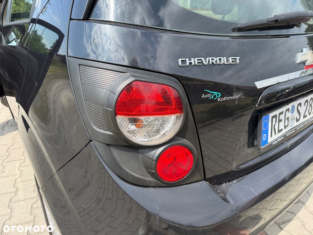 Chevrolet Aveo 1.4 16V LS - 12