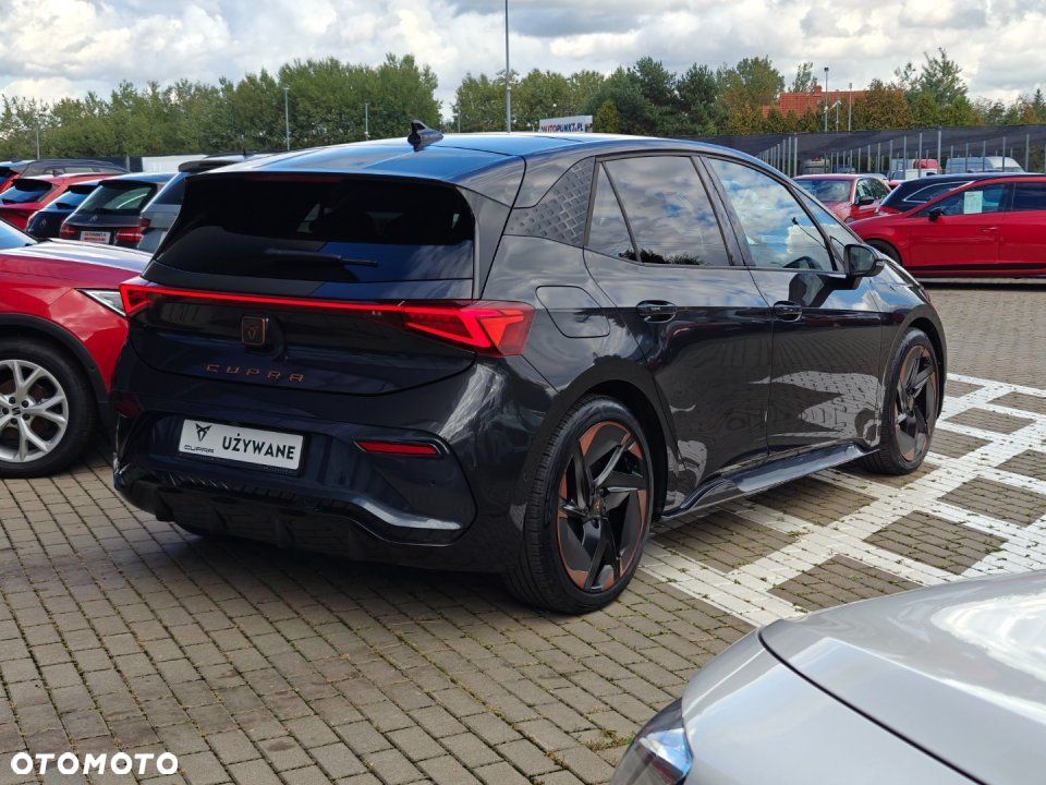 Cupra Born - 9