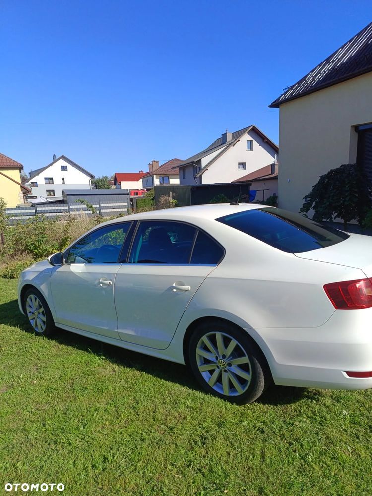 Volkswagen Jetta 1.4 TSI Highline - 5