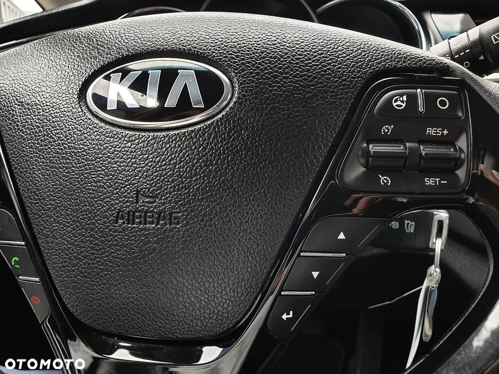 Kia Ceed 1.6 GDI L Business Line - 24