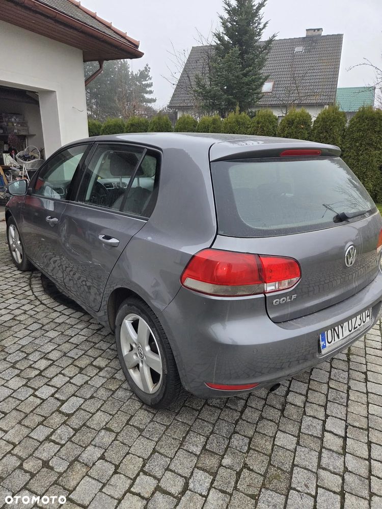 Volkswagen Golf 1.6 TDI BlueMot Comfortline - 8