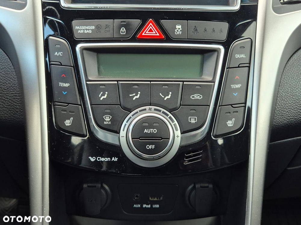 Hyundai i30 1.4 Premium - 23