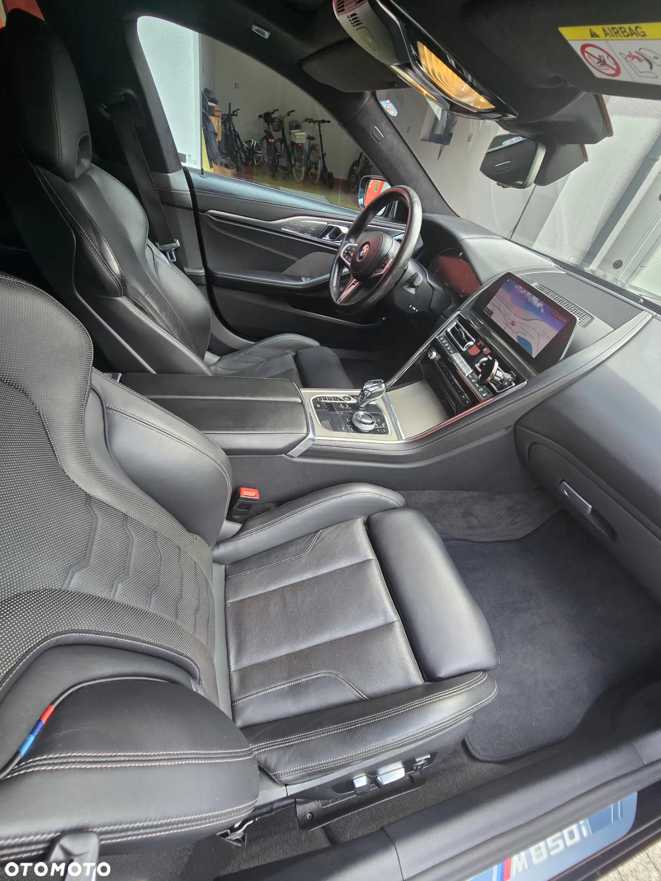BMW Seria 8 M850i xDrive - 13