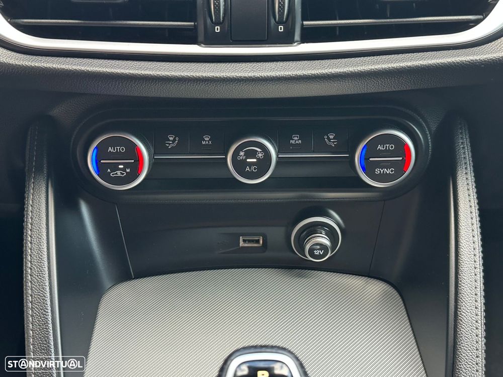 Alfa Romeo Stelvio 2.2 D Sprint Q4 AT8 - 15