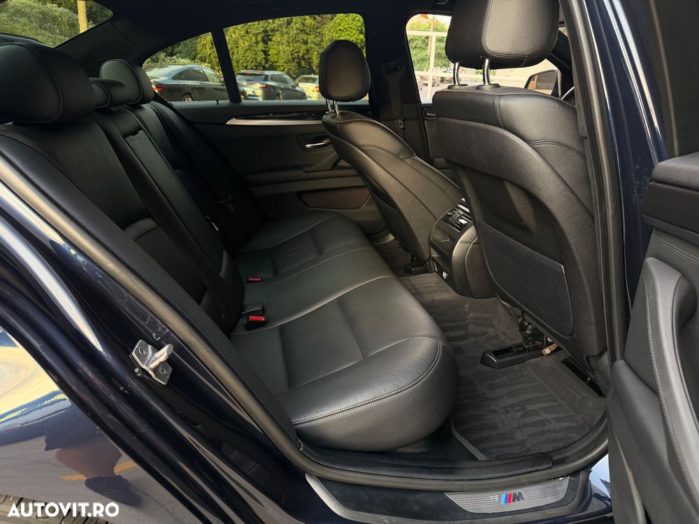 BMW Seria 5 520d Aut. Modern Line - 11