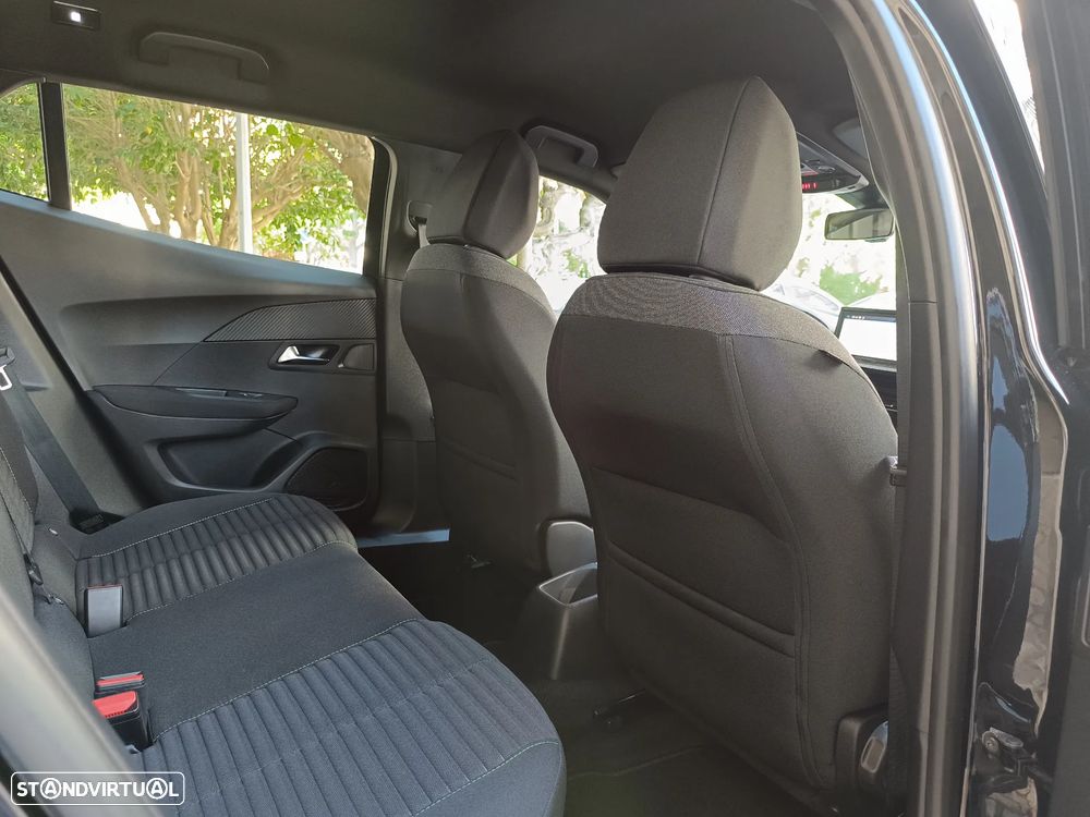 Peugeot 2008 1.2 PureTech Active Pack - 34