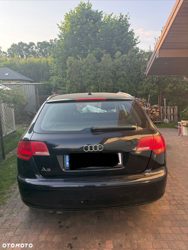 Audi A3 Sportback 1.9 TDI DPF Ambiente - 3