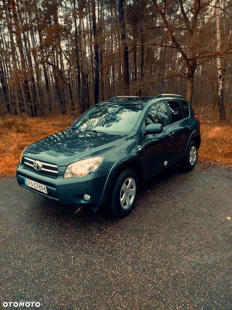 Toyota RAV4 - 5