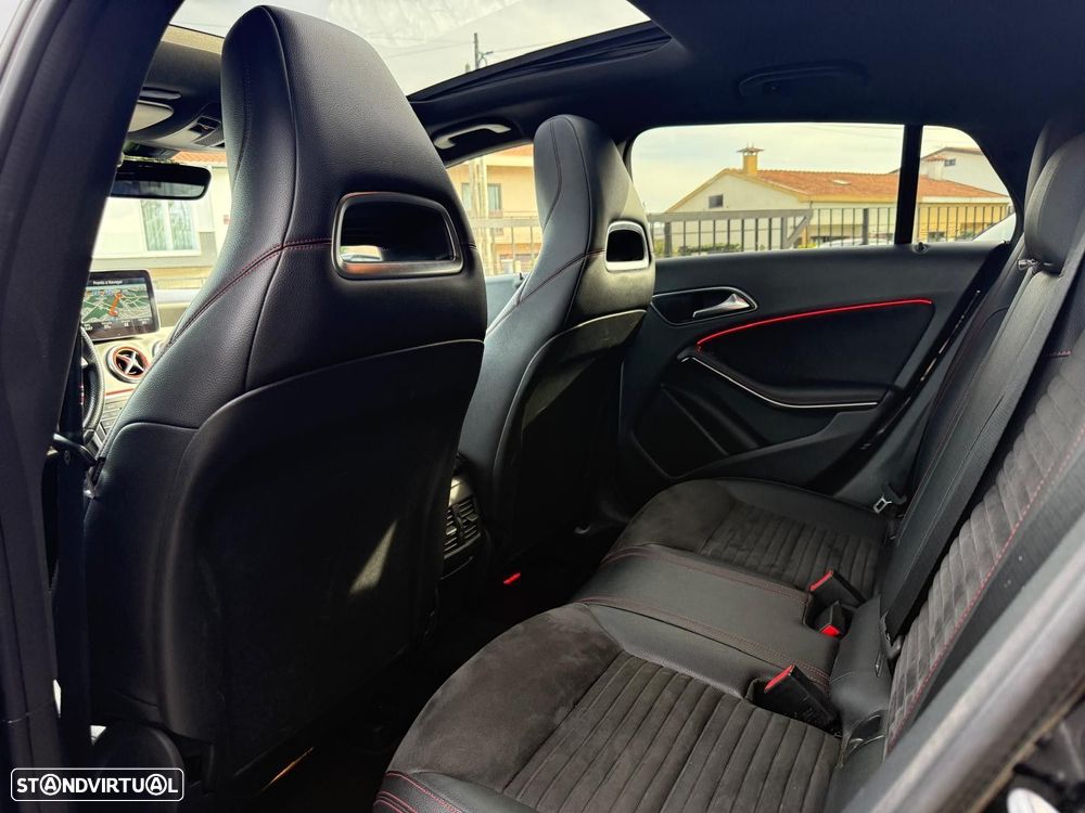 Mercedes-Benz CLA 200 d Shooting Brake AMG Line Aut. - 11