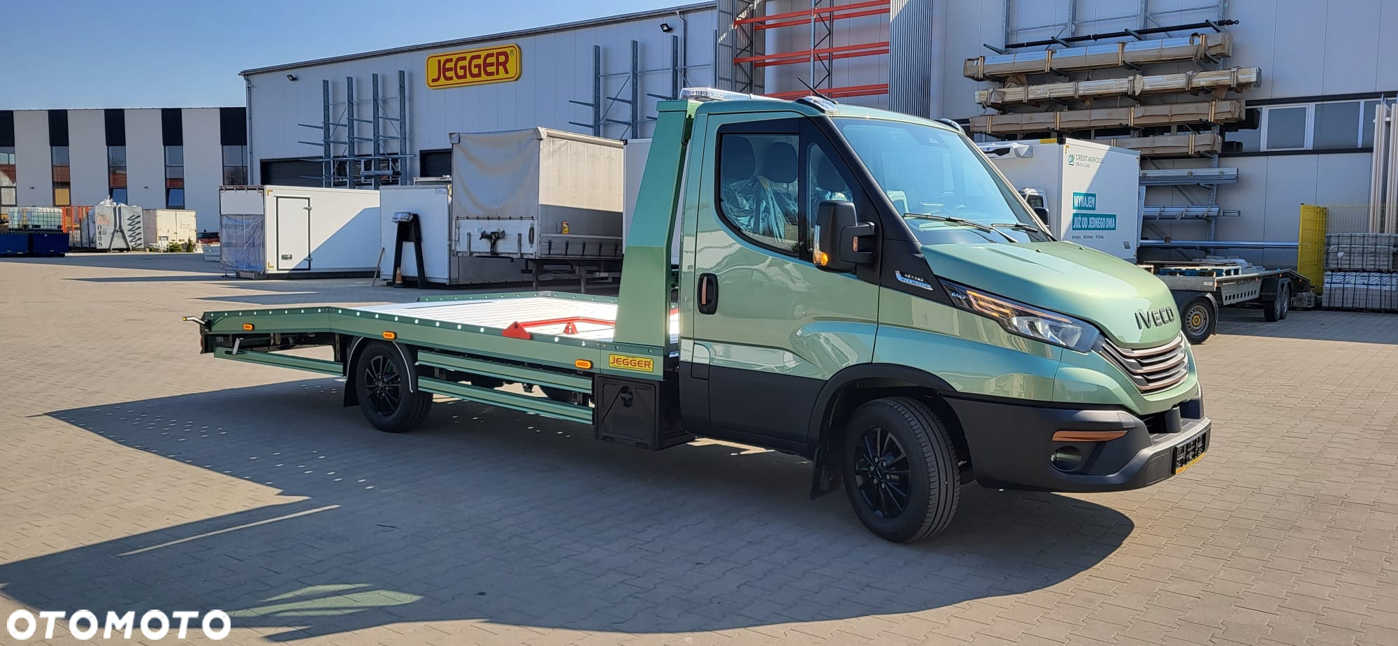 Iveco DAILY - 12