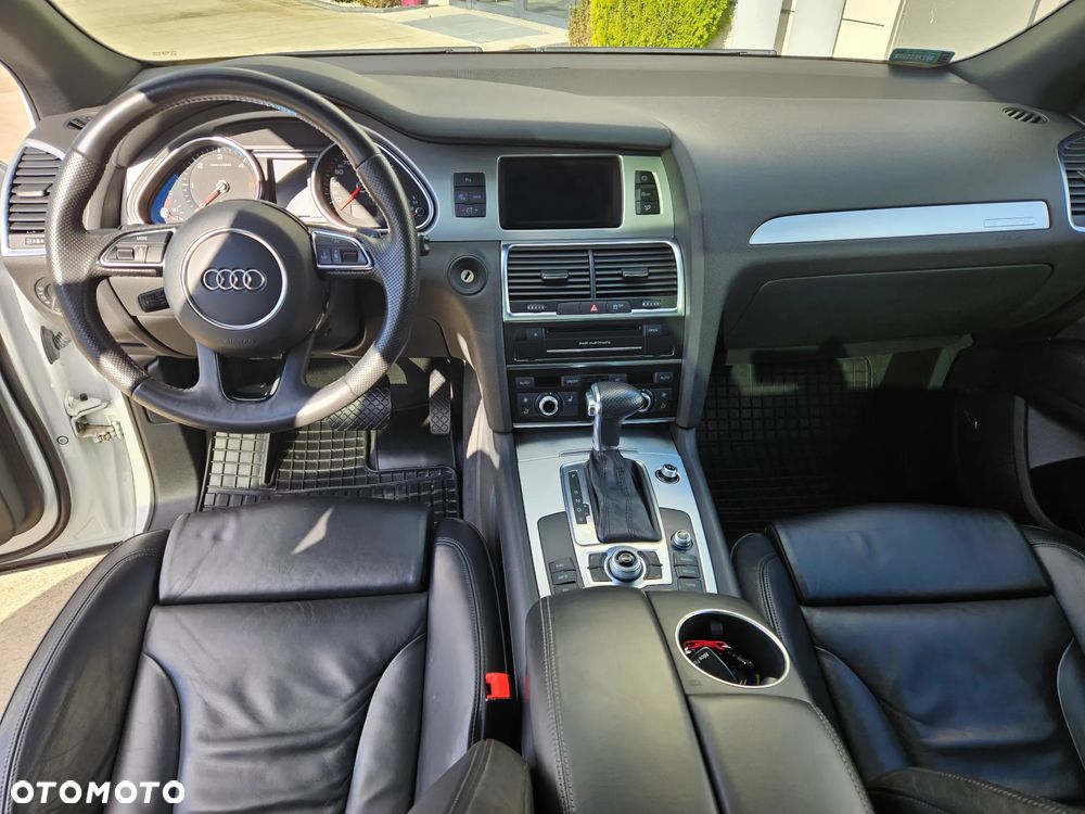 Audi Q7 - 6