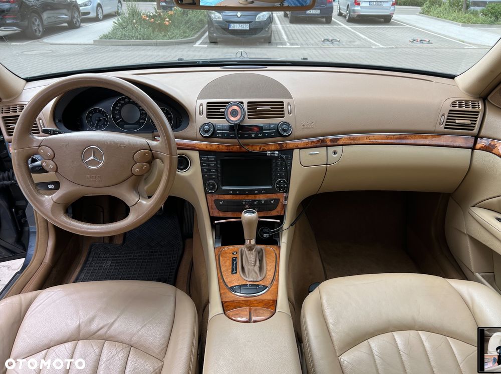 Mercedes-Benz Klasa E 320 CDI 4-Matic Elegance - 16