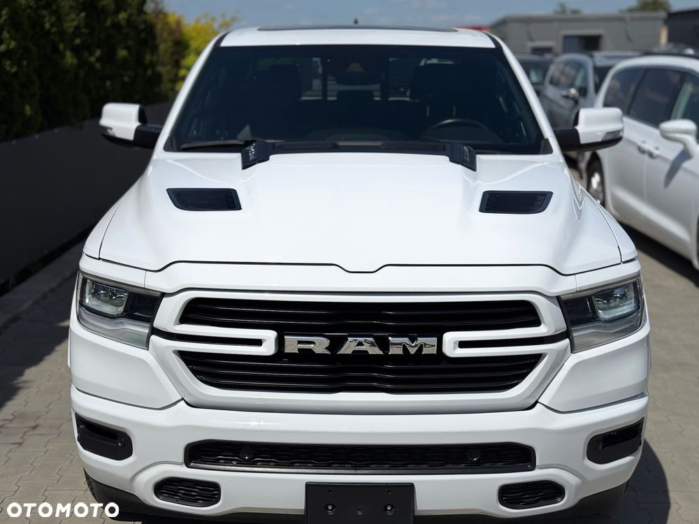 RAM 1500 Crew Cab Laramie - 4