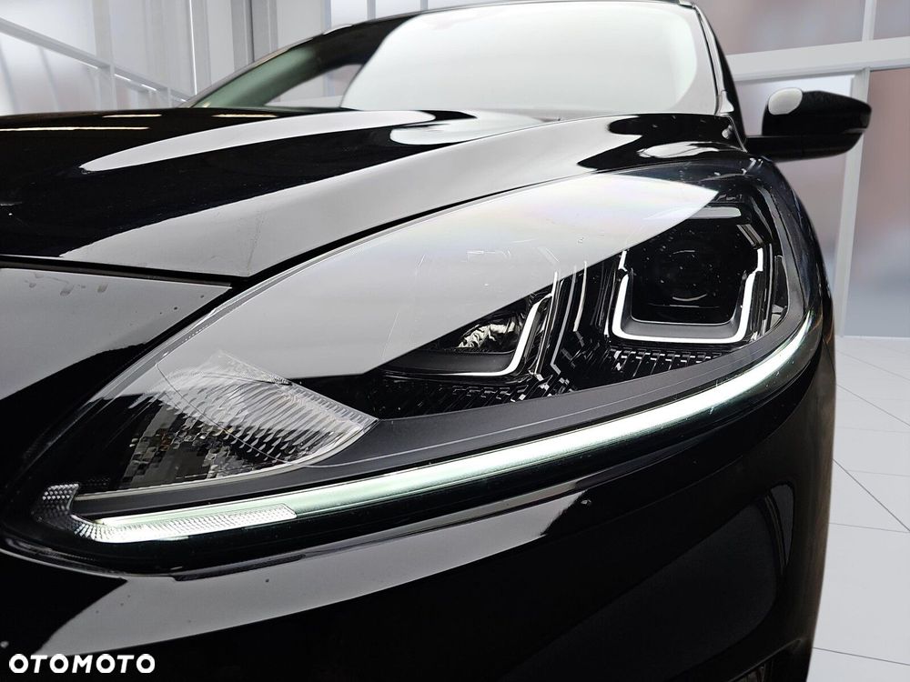 Ford Kuga 2.0 EcoBlue AWD Titanium - 32