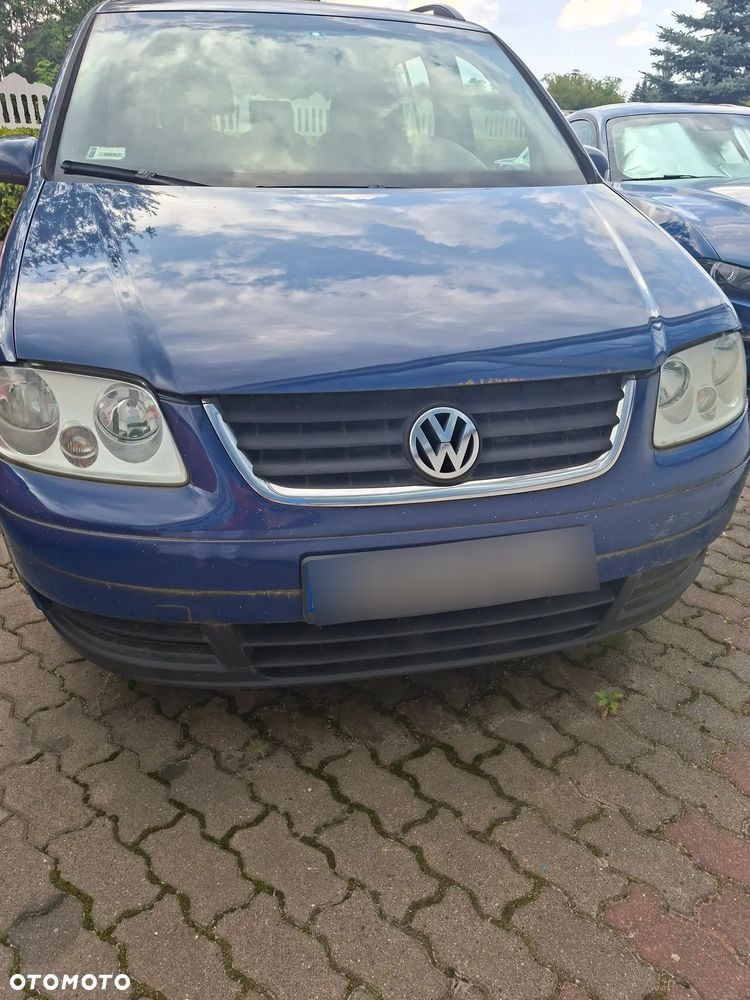 Volkswagen Touran 1.9 TDI Conceptline - 4