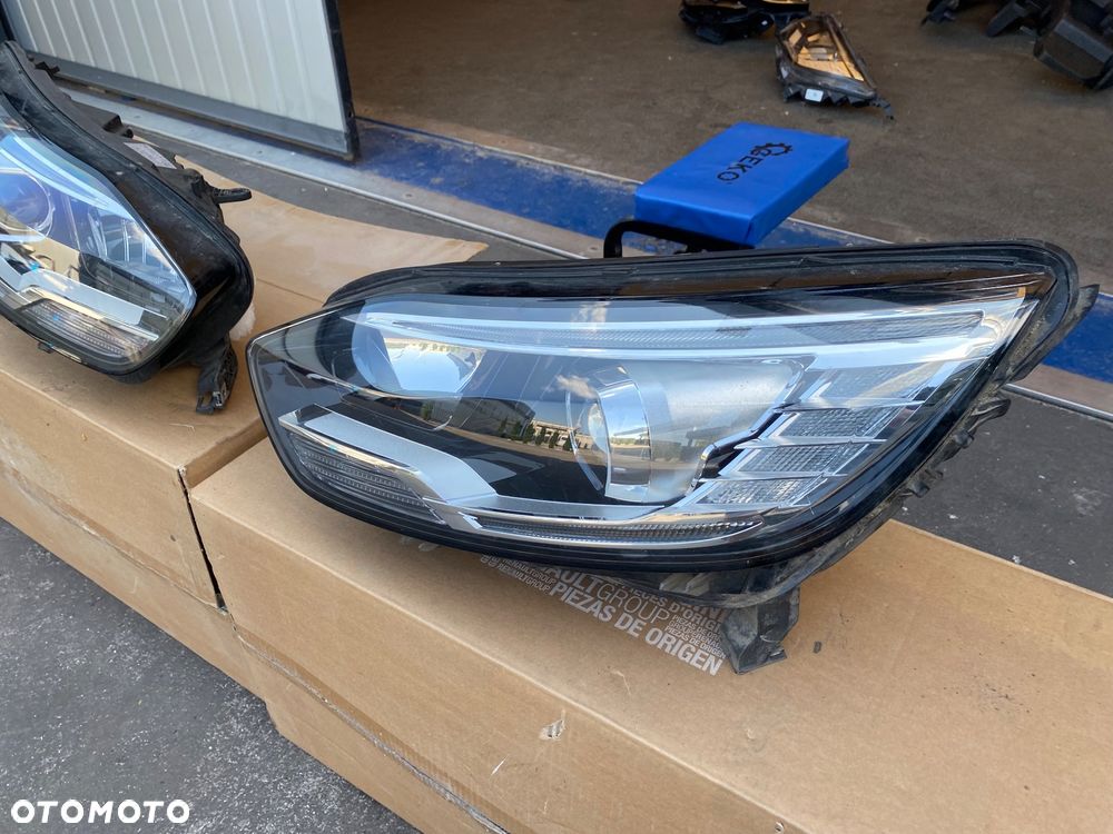 RENAULT SCENIC 4 IV GRAND SCENIC IV 2 sztuki Kompletna LAMPA PRZEDNIA PRAWA LEWA soczewka REFLEKTOR PRAWY lewy PRZÓD  EUROPA lampy przednie reflektory 260101685R 260606727R Wwa - 6
