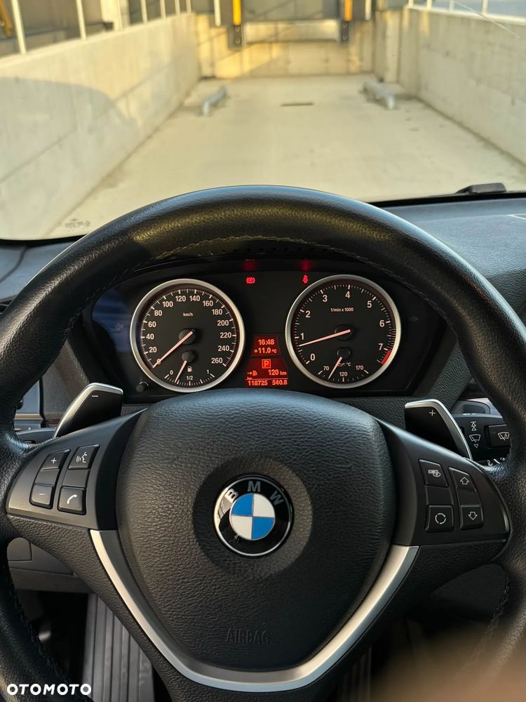 BMW X6 - 17