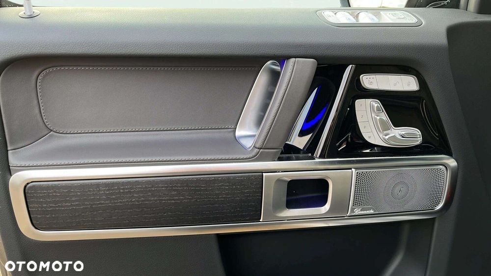 Mercedes-Benz Klasa G AMG 63 - 32