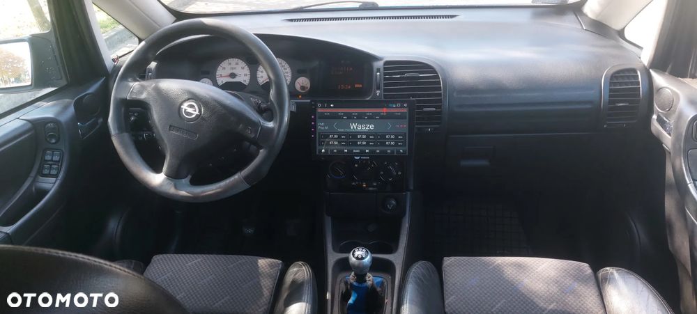 Opel Zafira - 8