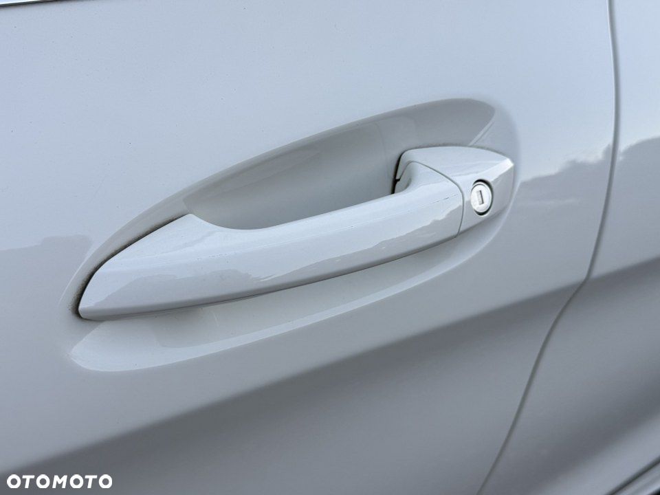 Mercedes-Benz CLA 180 AMG Line - 13