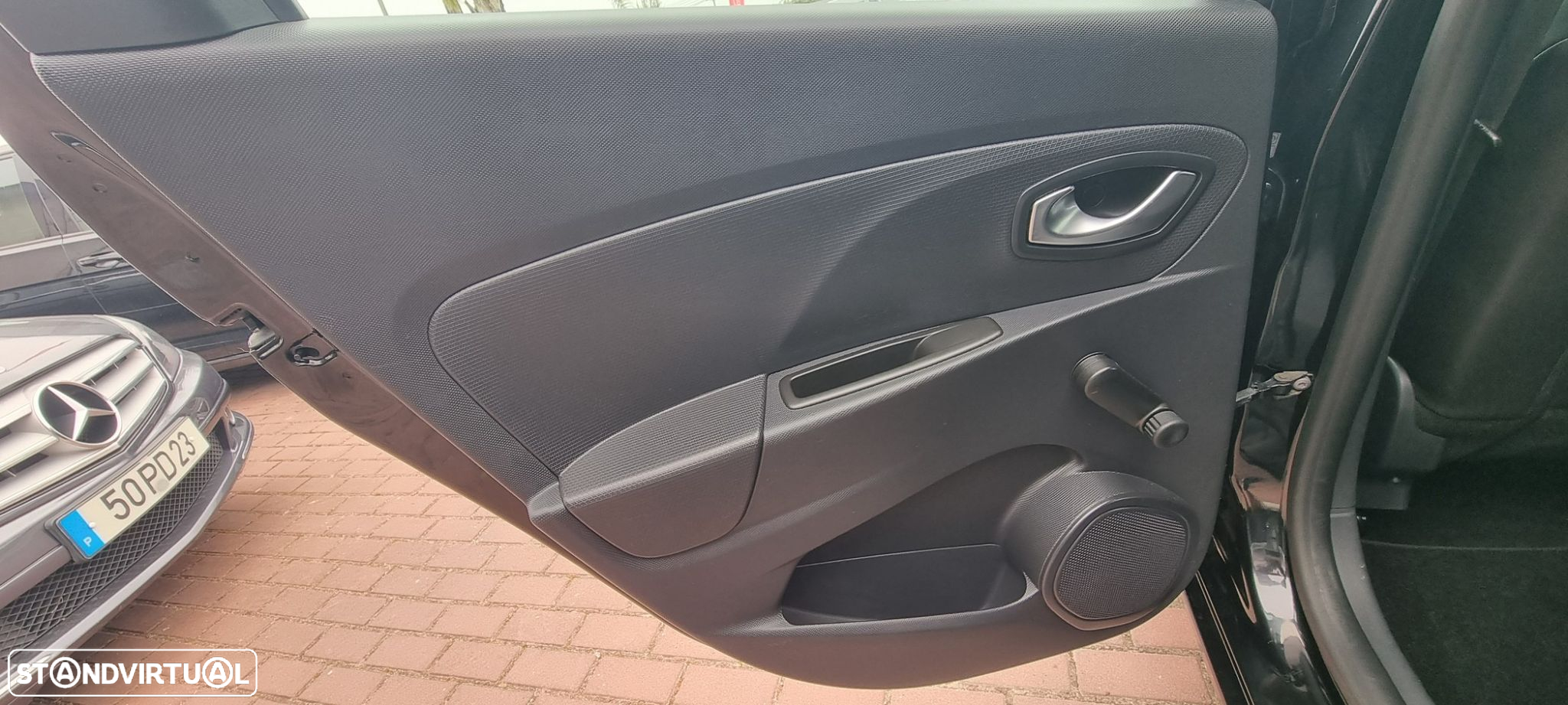Renault Clio Sport Tourer 0.9 TCE Dynamique S - 26