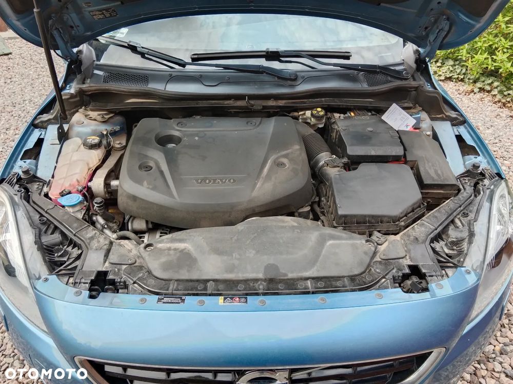 Volvo V40 - 9