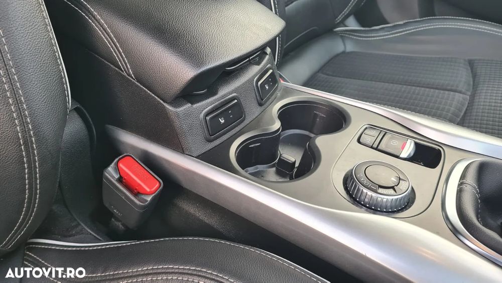 Renault Kadjar Energy dCi 130 4x4 Bose Edition - 9