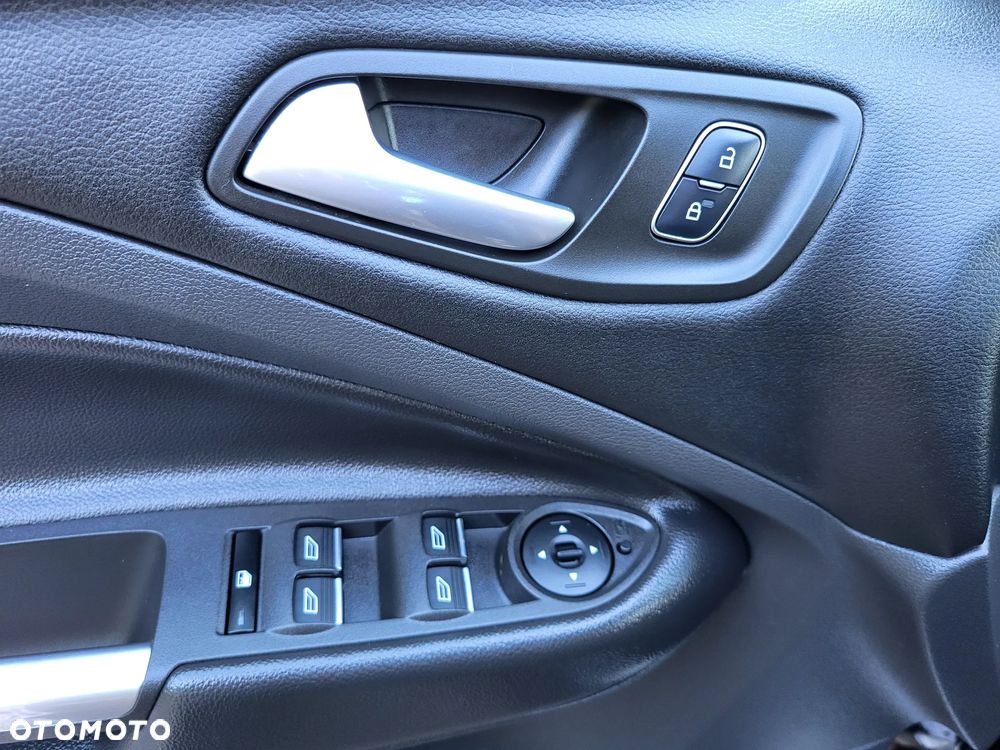 Ford Kuga 1.5 EcoBoost 4x4 ST-Line - 28