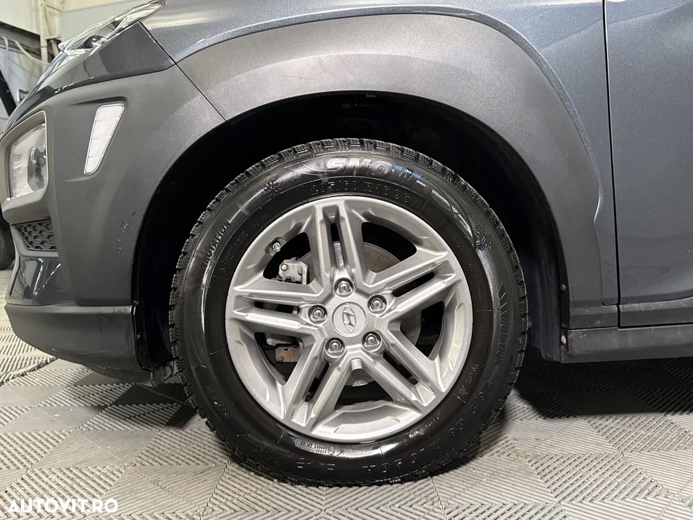 Hyundai KONA - 14