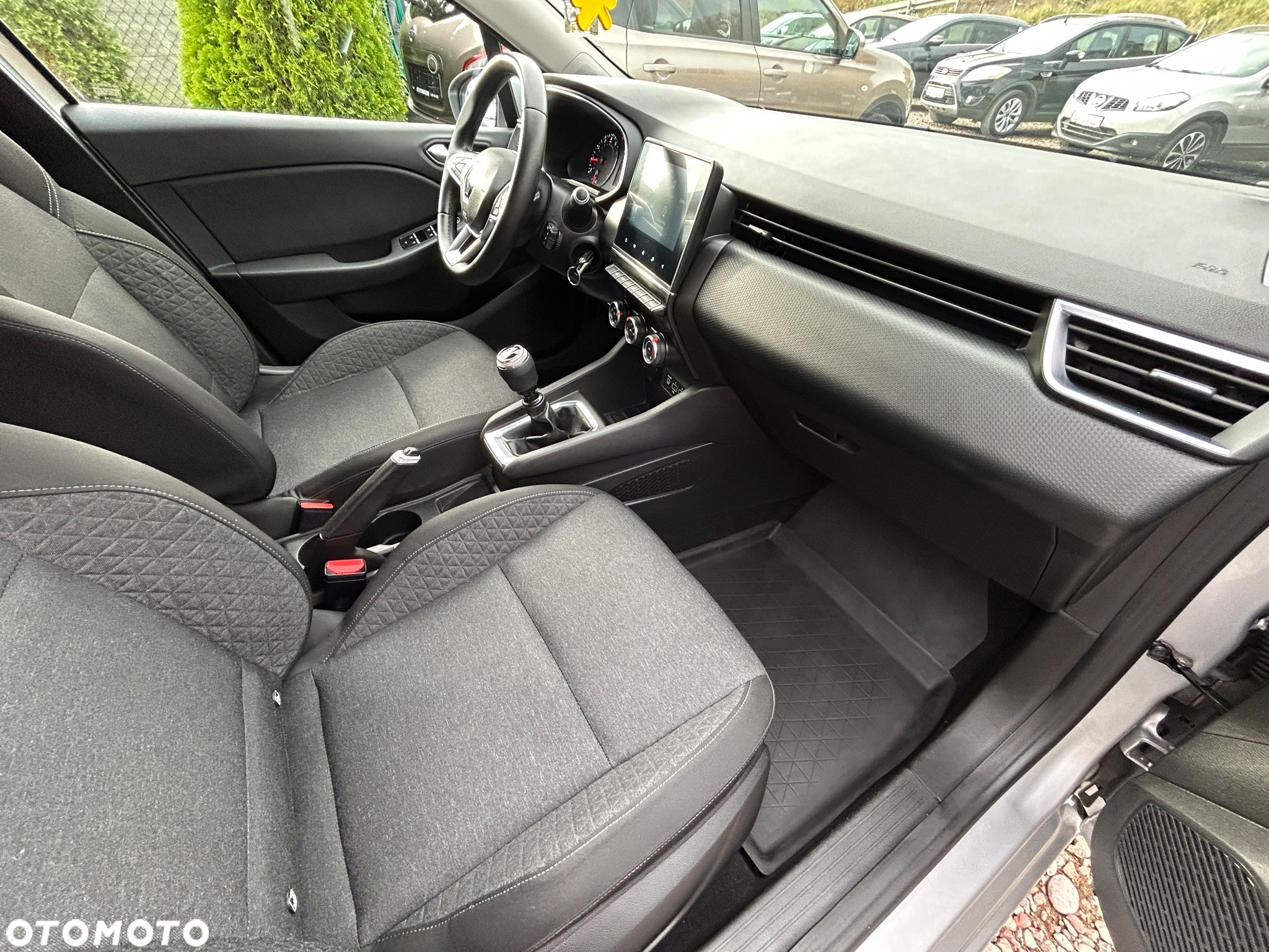 Renault Clio 1.0 TCe Zen - 27