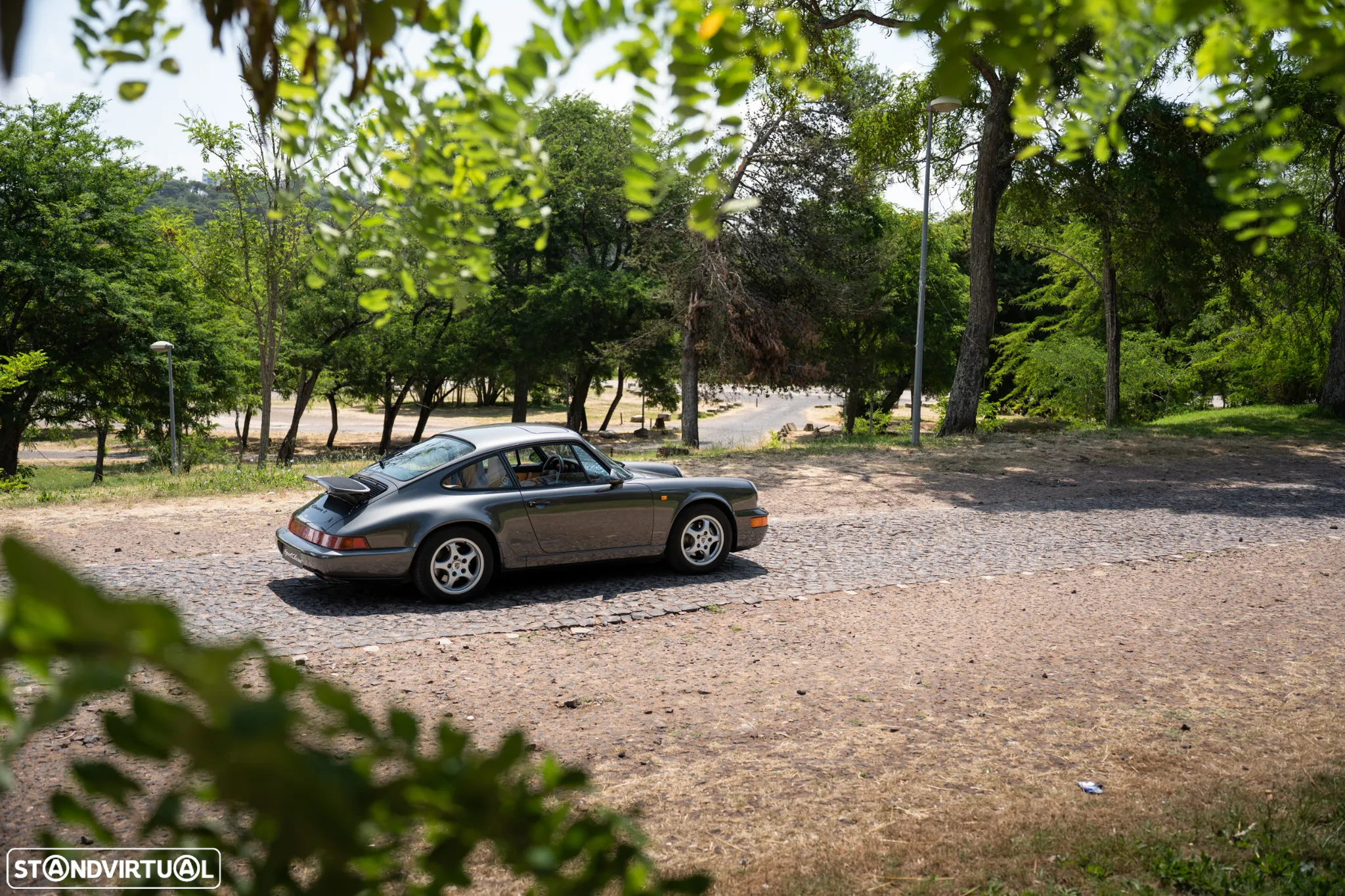 Porsche 911 (964) Coupé 3.6 Carrera 2 - 6