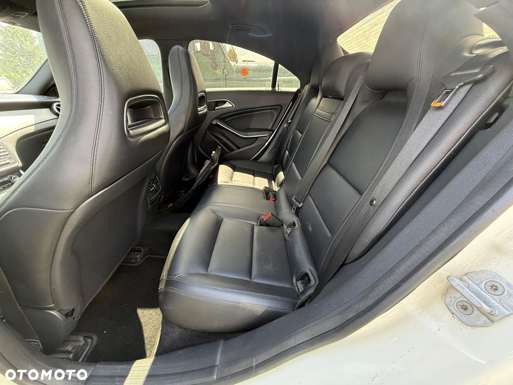 Mercedes-Benz CLA 250 7G-DCT SCORE - 6