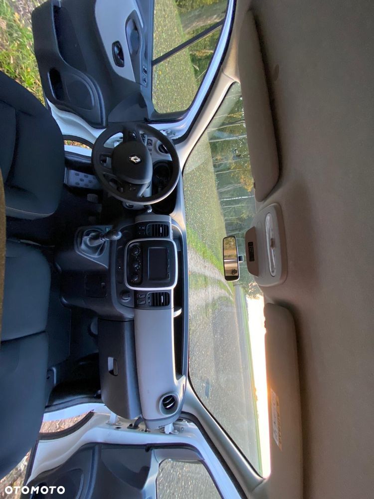 Renault Trafic ENERGY dCi 125 Combi Expression - 4