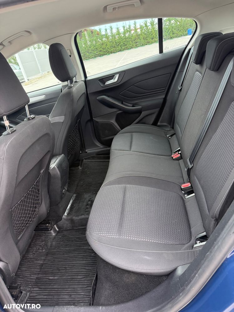 Ford Focus 1.5 EcoBlue Titanium - 6