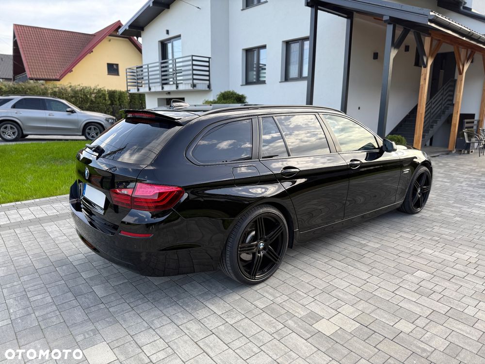 BMW Seria 5 520d Touring - 3