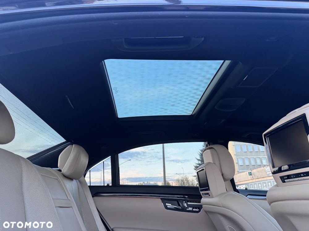 Mercedes-Benz Klasa S 500 4-Matic - 22