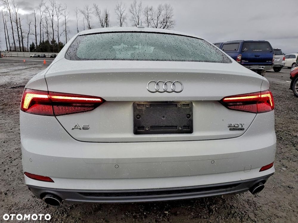 Audi A5 Limousine - 6