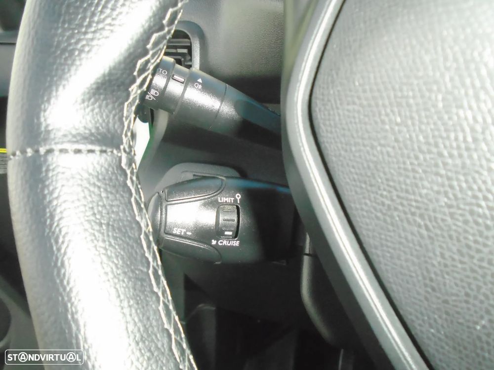 Peugeot PARTNER  LONGA-3 LUGARES 102 CV-NACIONAL-IVA DEDUTIVEL - 10