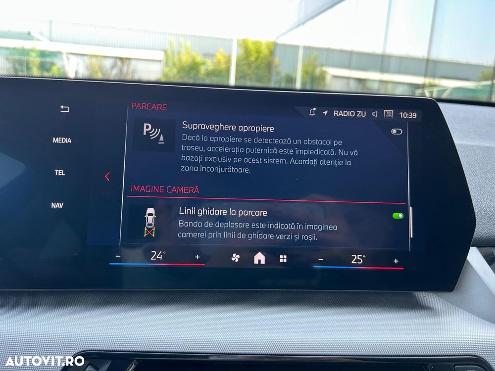 BMW X1 sDrive18d AT - 28