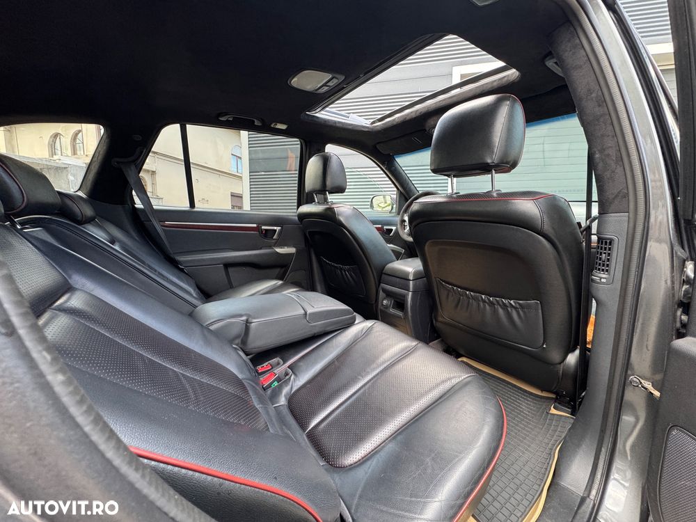Hyundai Santa Fe 2.7 V6 GLS 5 SEATS AT 4WD - 7