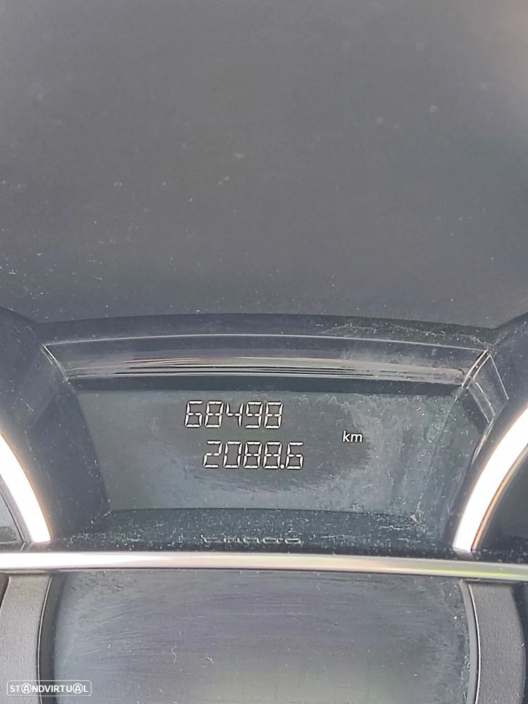 Renault Clio 0.9 TCE Dynamique S - 13