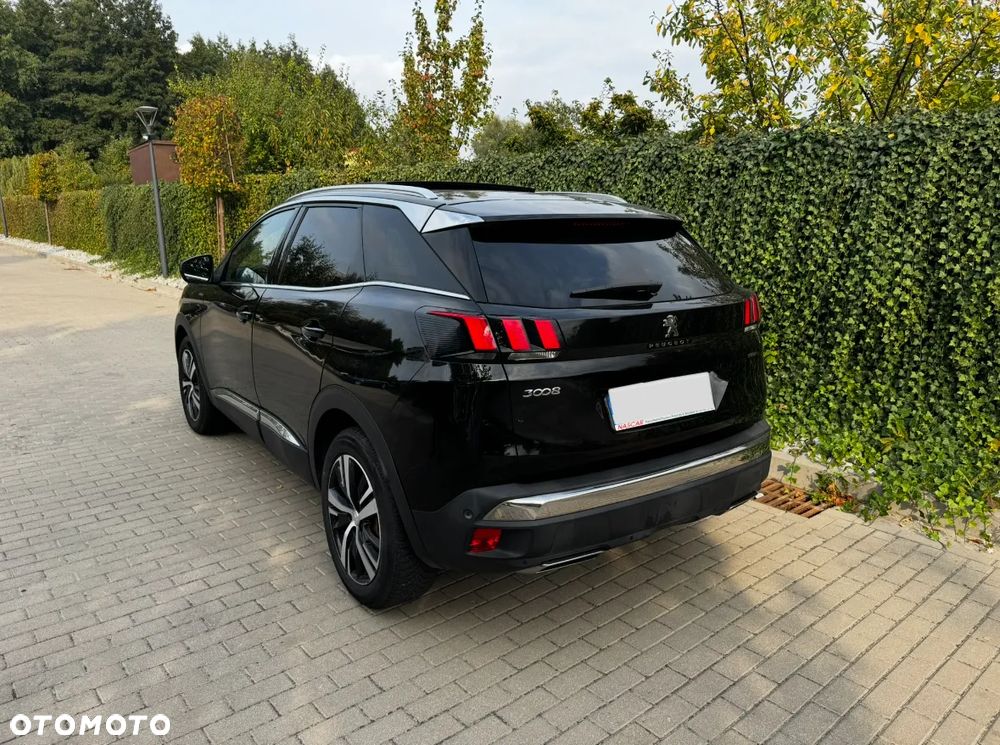 Peugeot 3008 1.2 PureTech GT S&S - 6