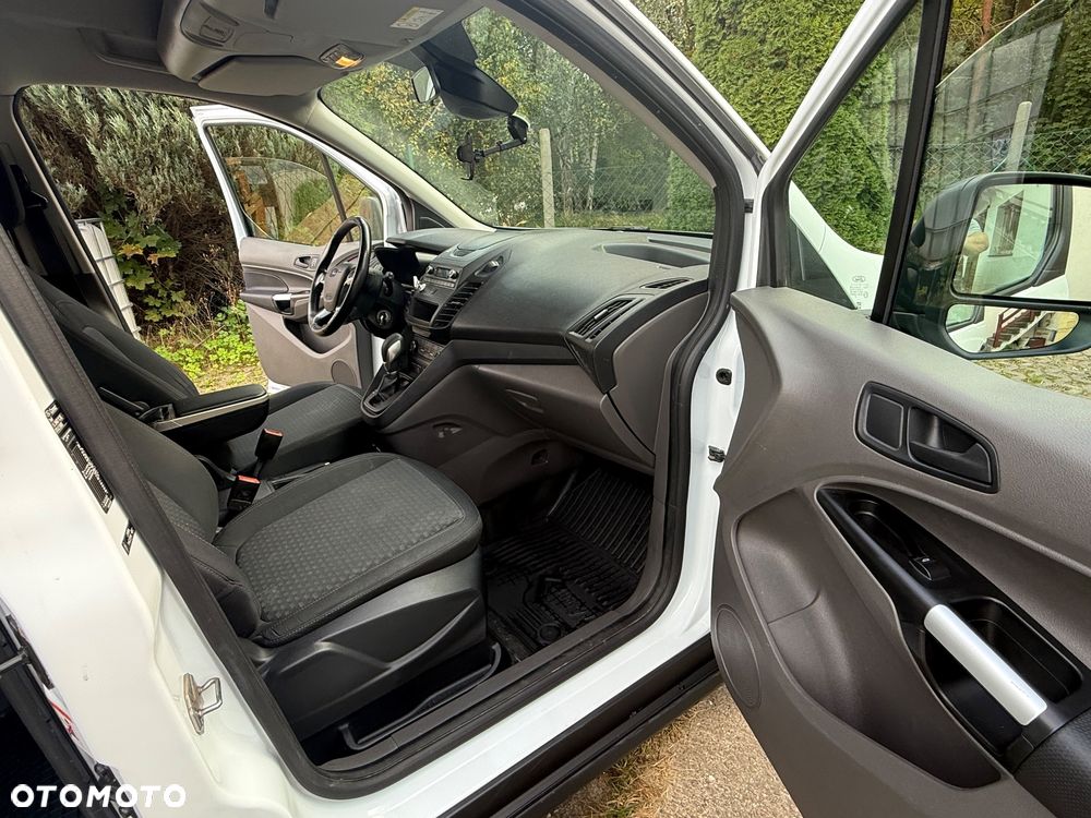 Ford Transit Connect - 12