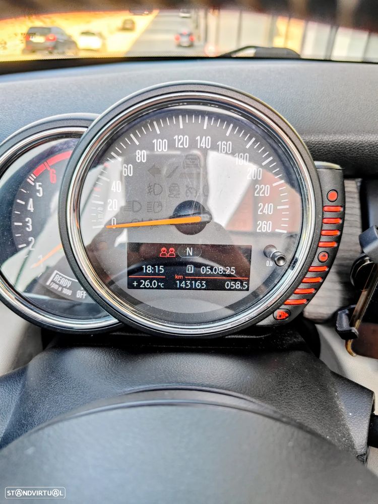 MINI Cabrio Cooper D - 27