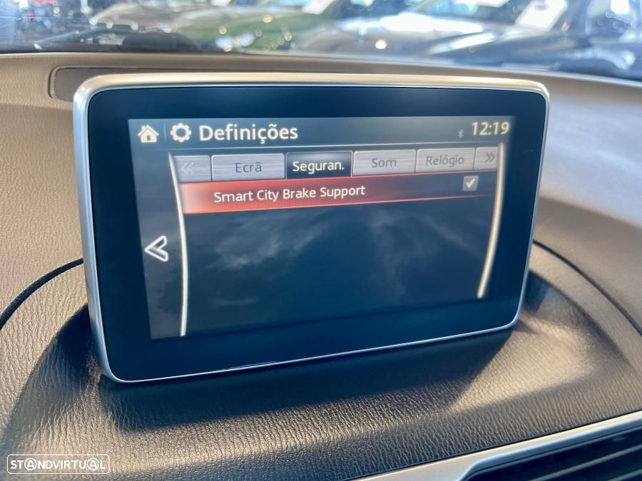 Mazda 3 Hatchback - 19